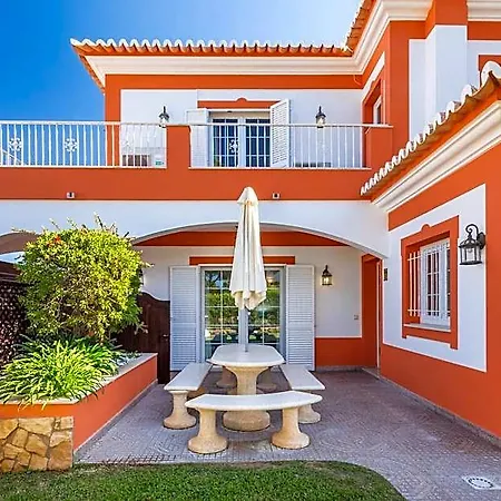 Privada De 4 Quartos, Pisicina, Jardim, Wi-fi 阿尔布费拉
